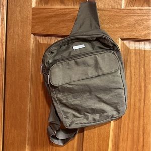 Baggallini Sling Pack